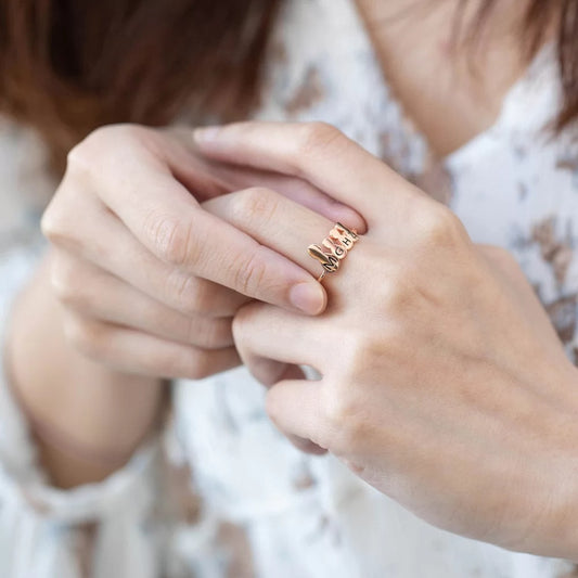 Personalized Family Members & Pet Figures Ring